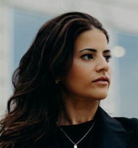 Olivia Goldstein color profile picture
