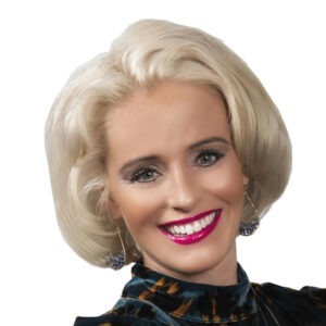 Lindsay Karas Stencel headshot